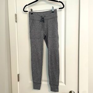 Aerie OFFLINE Warmup Drawcord Legging Women’s size small